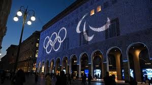 丁维迪31分赛季新高坎宁安35+7+6 独行侠力拔活塞